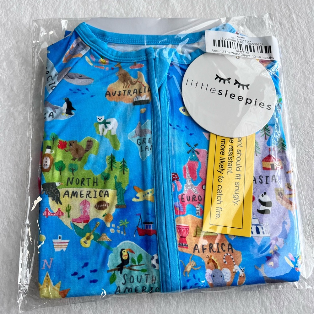 Little Sleepies 12-18 Around the world zippy
